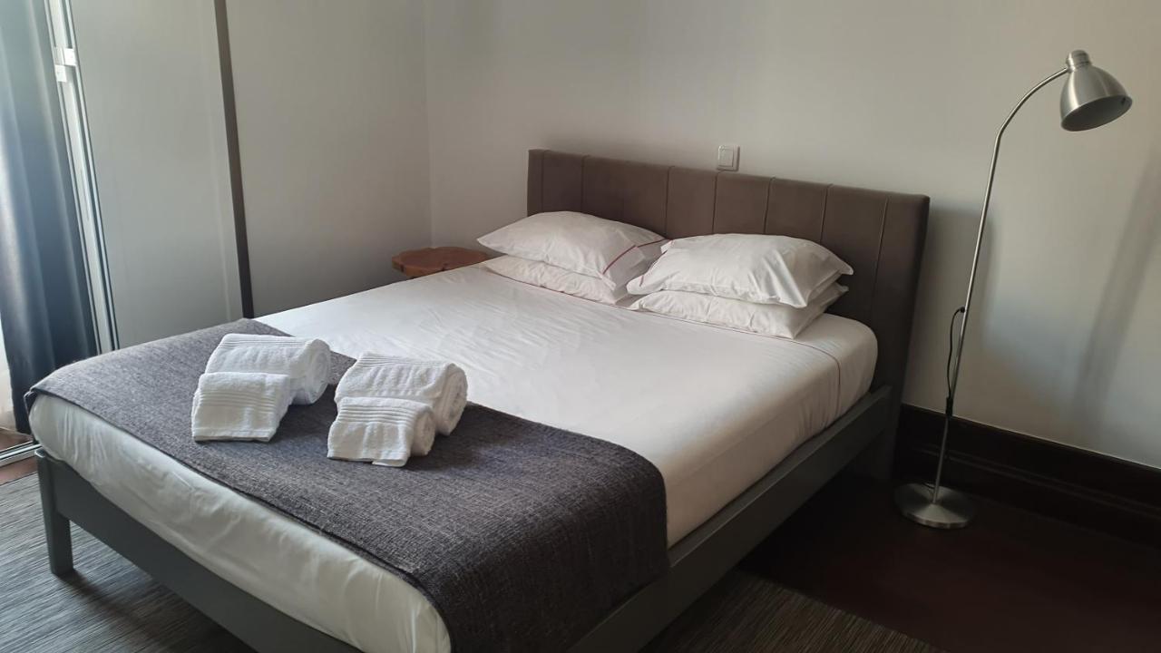 Rosa Biscoito Suites Лузу Экстерьер фото