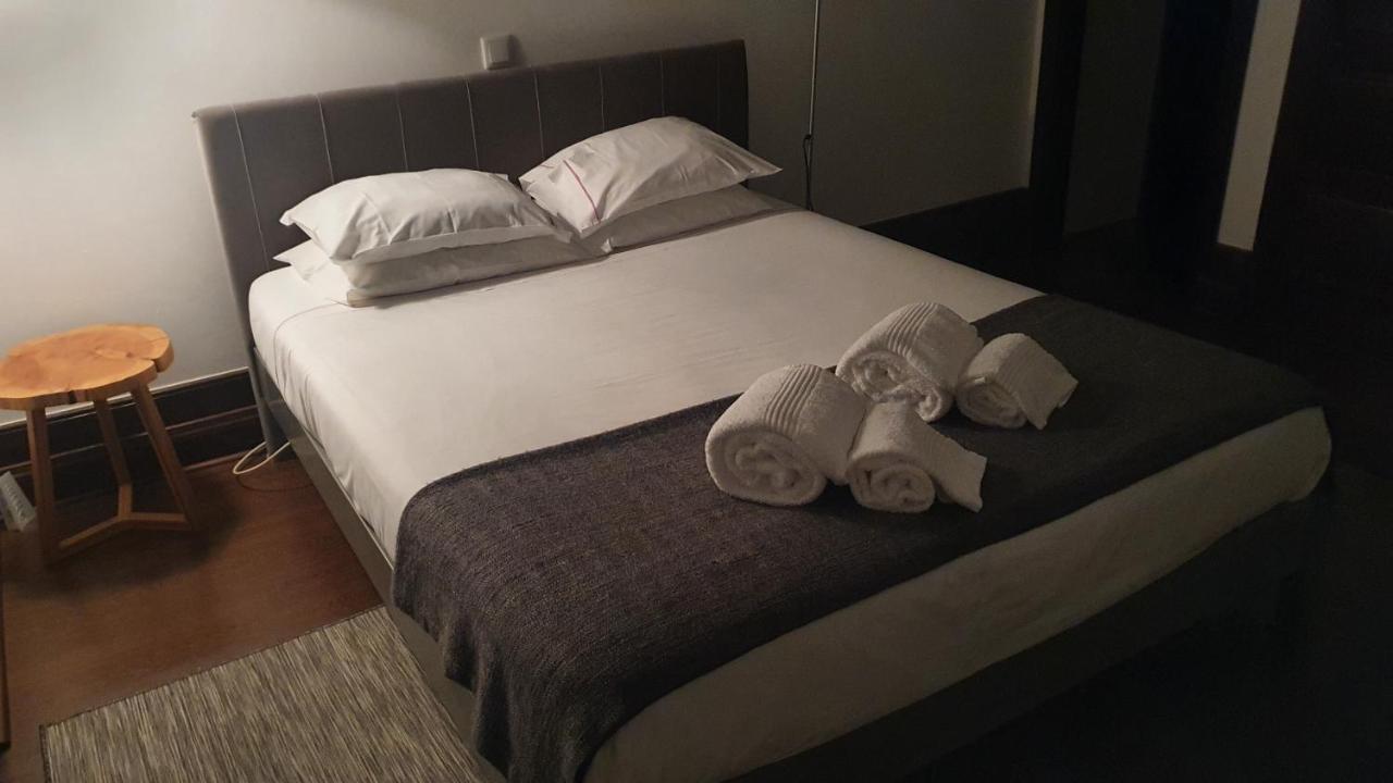 Rosa Biscoito Suites Лузу Экстерьер фото
